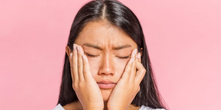 Bubuk Hydrating Pengaturan Terbaik untuk Kulit Kering