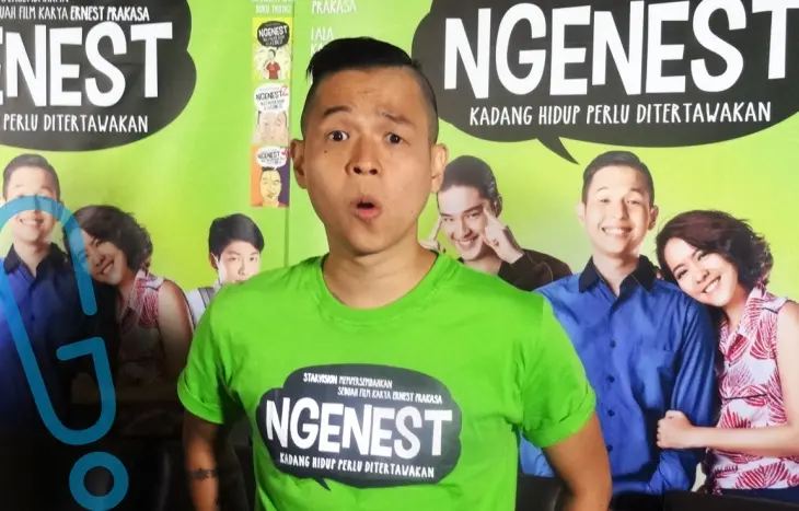 10 Rekomendasi Film Karya Ernest Prakasa: Penuh Humor, Pesan Moral & Cerita Menyentuh