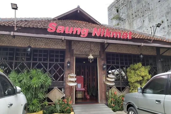 Kuliner di Cianjur: Saung Nikmat